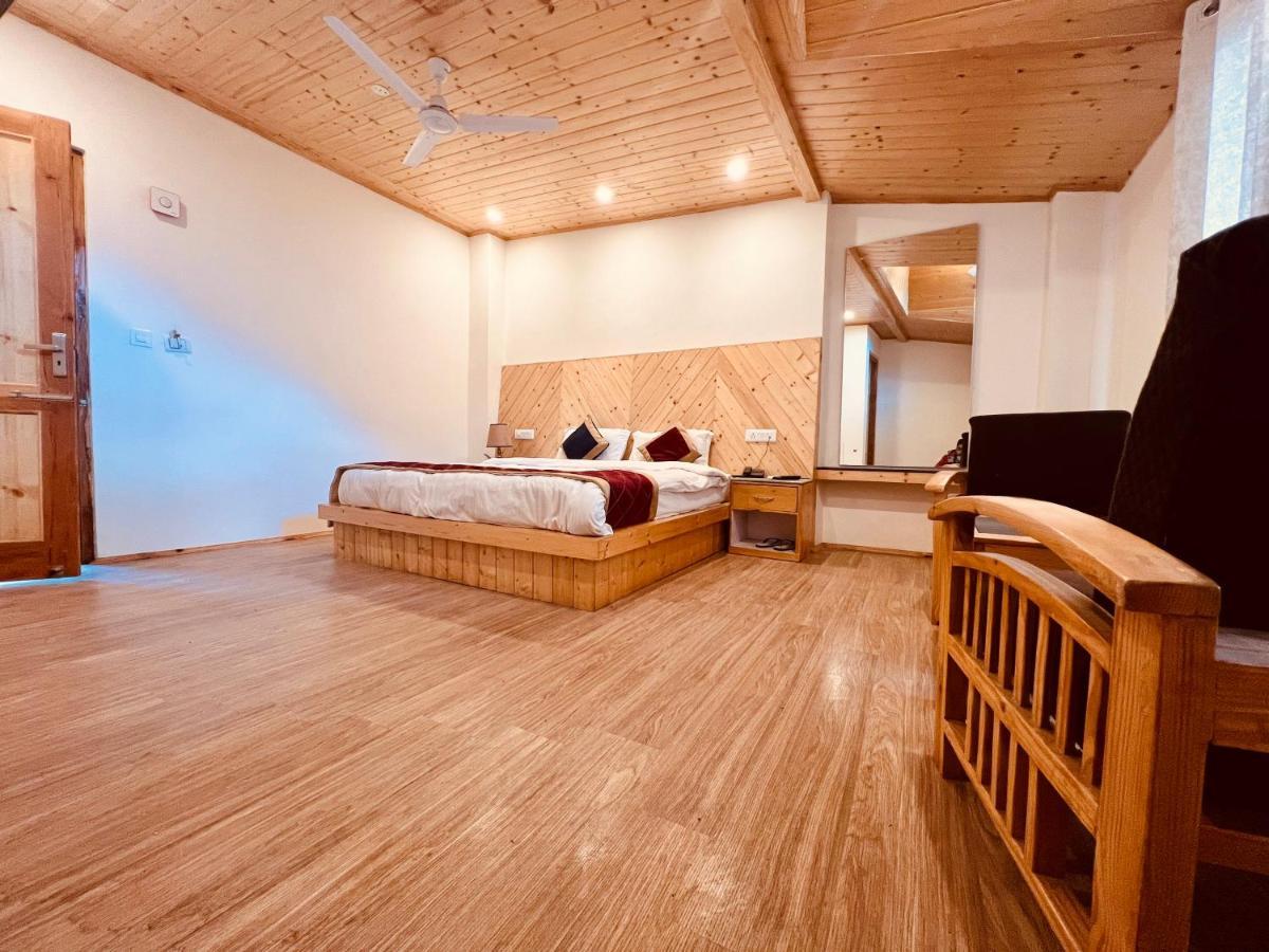 The Radhika - A Luxury Resort In Mountains Manāli Exteriér fotografie