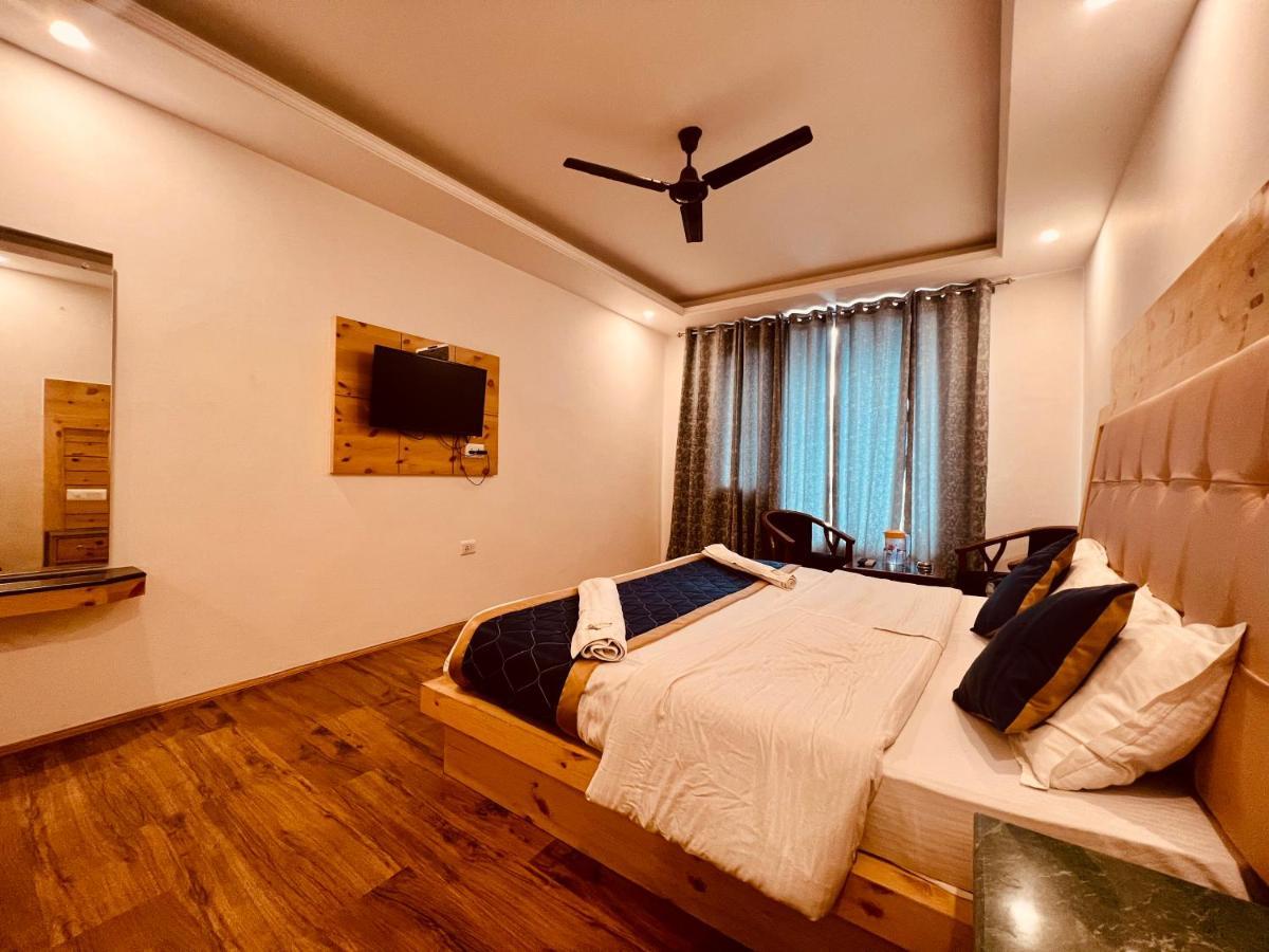 The Radhika - A Luxury Resort In Mountains Manāli Exteriér fotografie