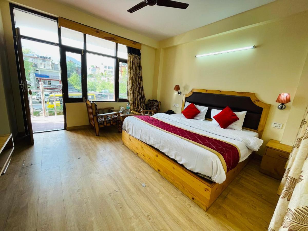 The Radhika - A Luxury Resort In Mountains Manāli Exteriér fotografie
